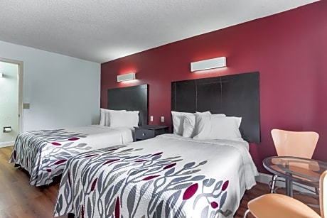 Deluxe Double Room with Two Double Beds - Disability Access/Non-Smoking