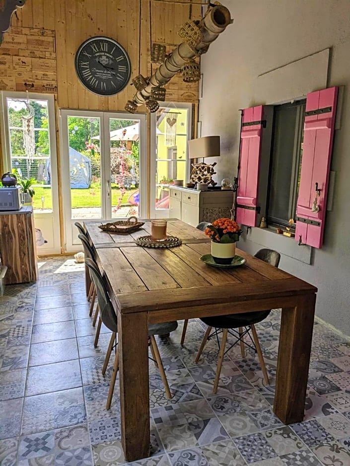 Au ' Bord des Landes '