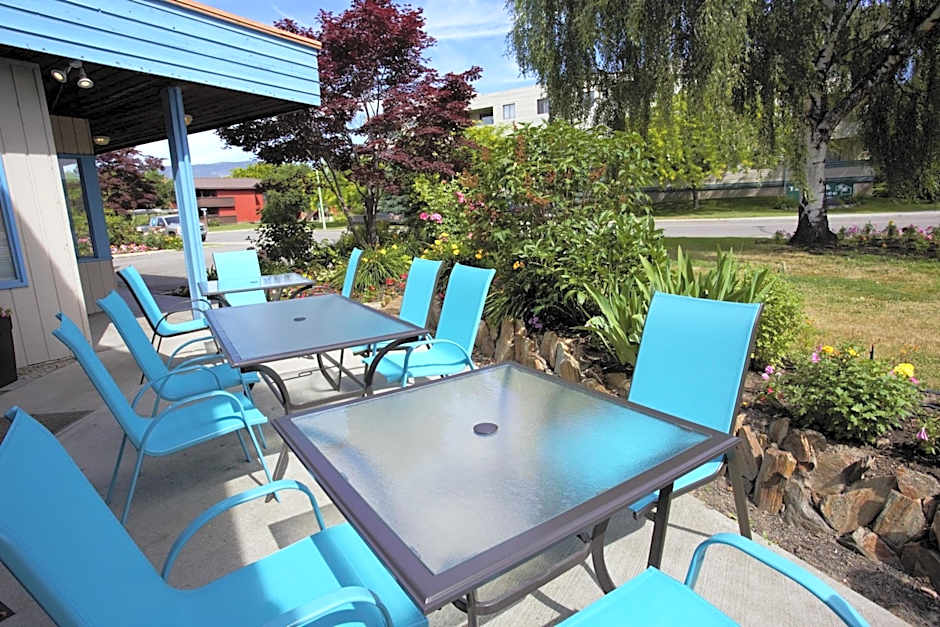 Recreation Inn and Suites Kelowna