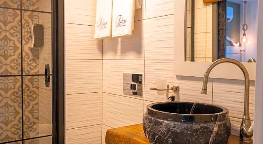 Liman Hotel Gumusluk