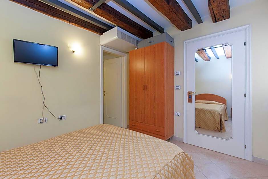 Casa Del Melograno