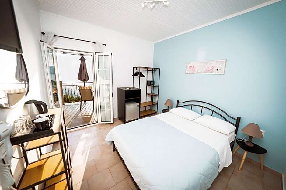 Bella Vista Apartments