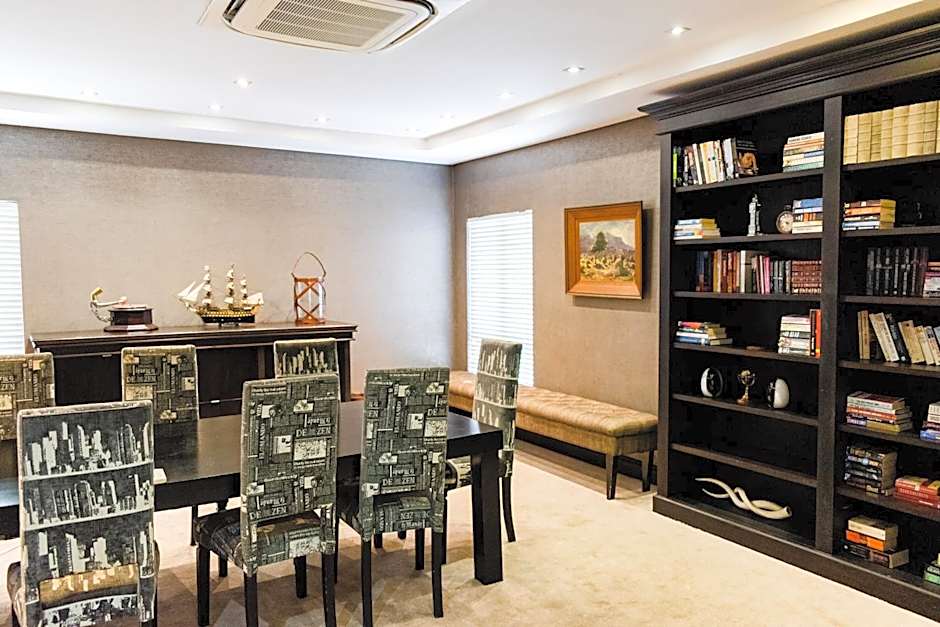 Tredenham Boutique Hotel
