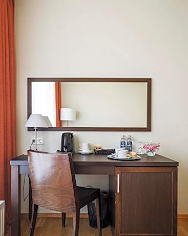 Economy Single Room