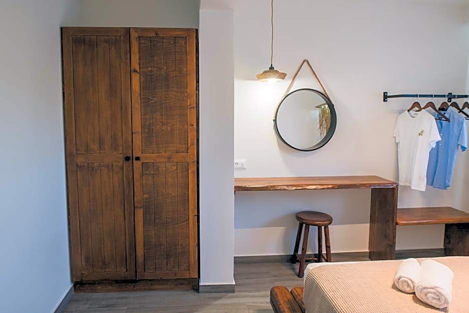 Aesthisis Sensational Accommodation