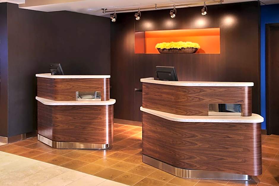 Courtyard by Marriott Cleveland Westlake