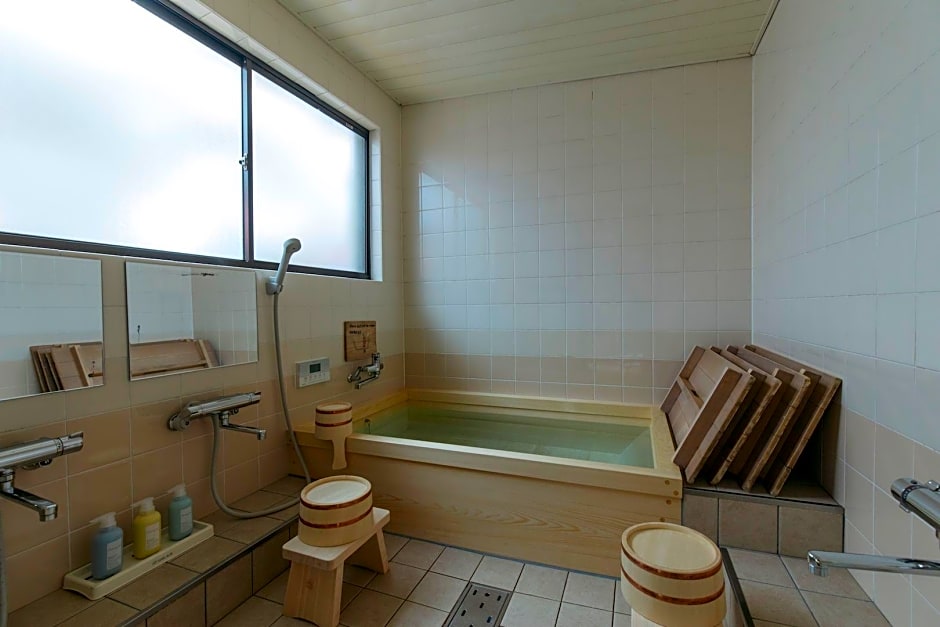 National important Cultural Ryokan TOSHIHARU