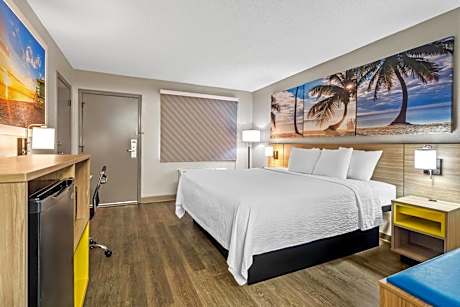 King Room - Disability Access/Non-Smoking