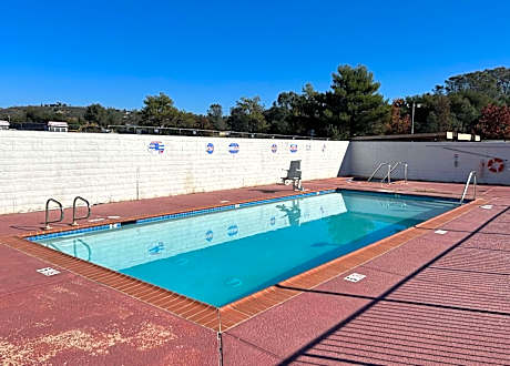 Studio 6 Suites Cameron Park, CA Folsom