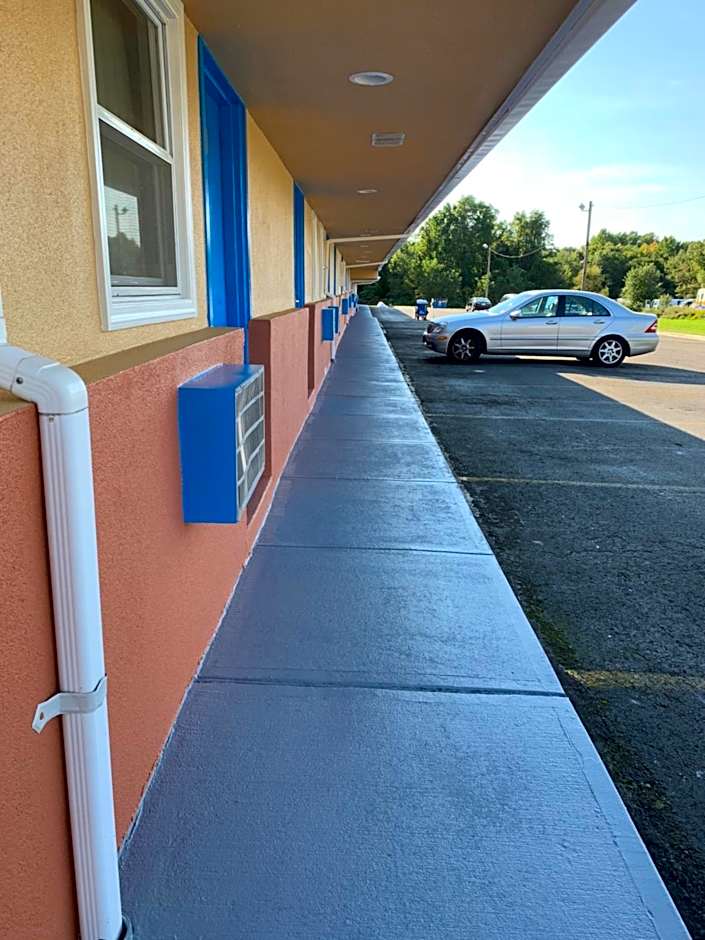 Scottish Inns Wrightstown