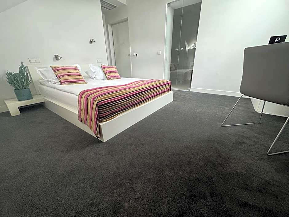 Platinum Palace Residence Boutique Hotel