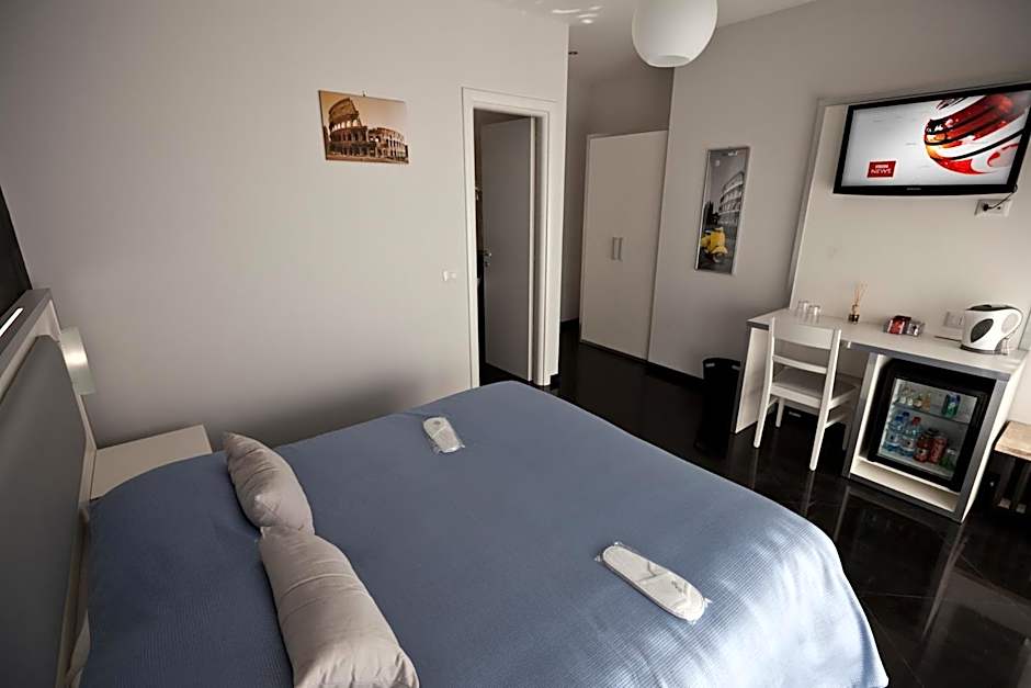 Heart of Rome Rooms