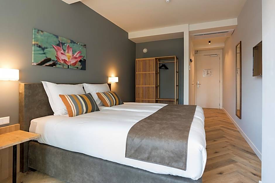 Hof van Holland Hotel