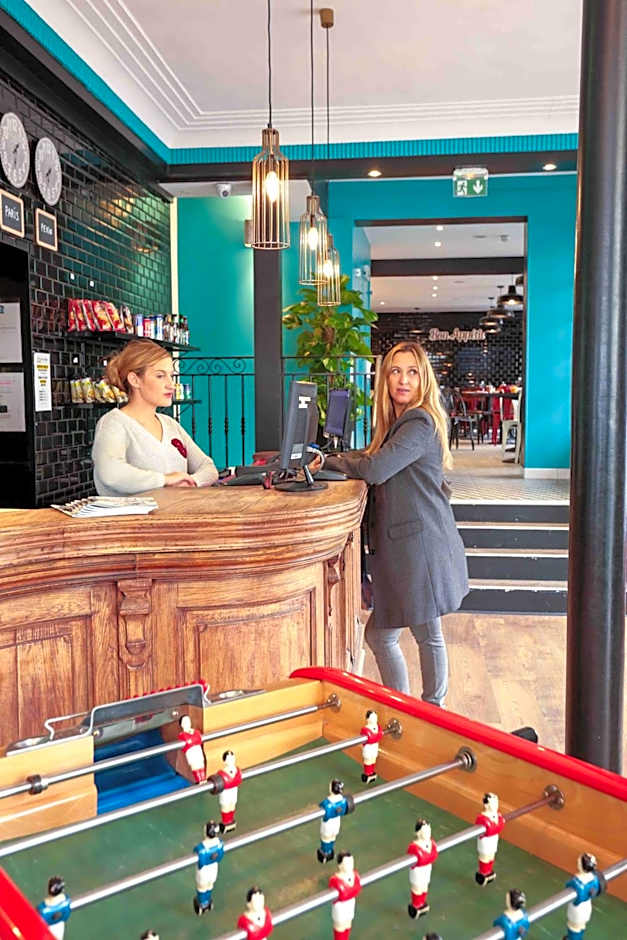 Arty Paris Porte de Versailles by River