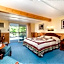 Covered Bridge River View Lodge