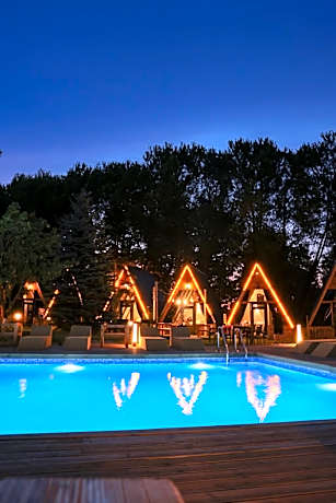 Sapanca Tas Ev &  Bungalow 