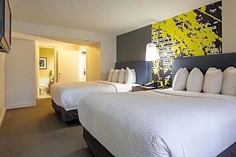 Comfort Inn & Suites Baltimore Inner Harbor