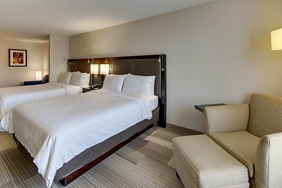 Holiday Inn Express Hotel & Suites Dayton-Centerville By IHG