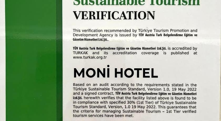 MONİ HOTEL