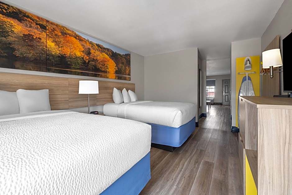 Days Inn by Wyndham Alma