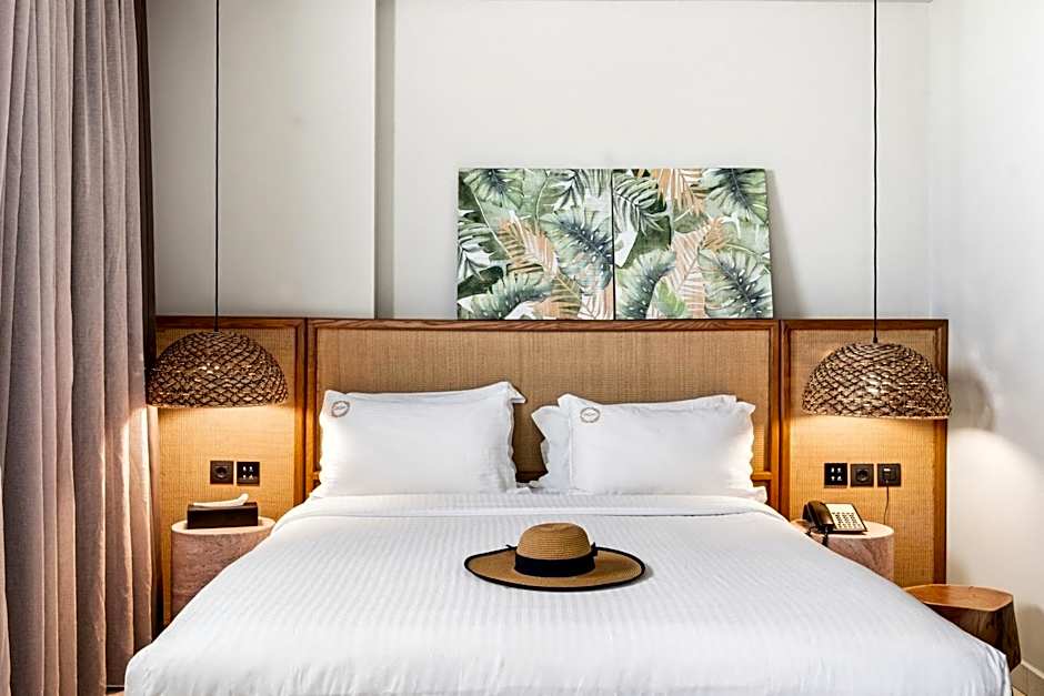 DOM Boutique Hotel
