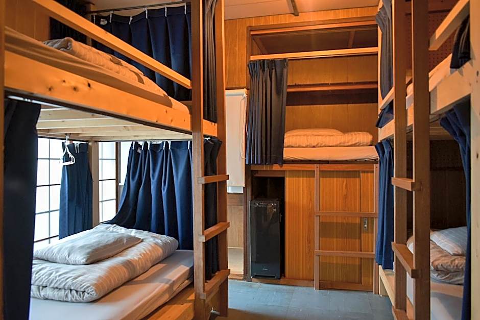 Toyooka guesthouse Hostel Act
