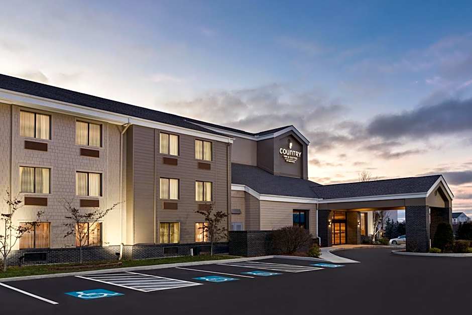 Country Inn & Suites by Radisson, Erie, PA