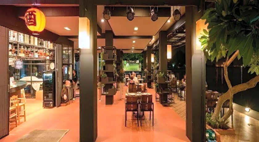 The Loft Seaside Sriracha Hotel