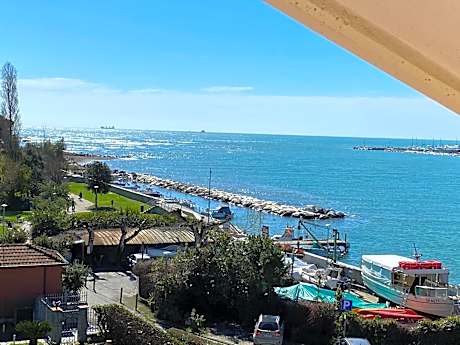 Superior Triple Room with Sea View