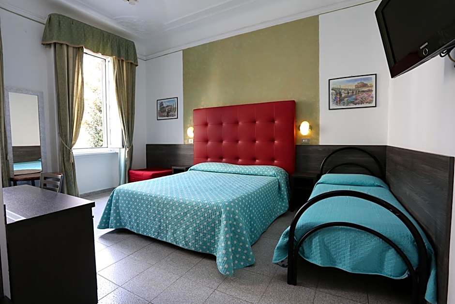 Hotel Piola