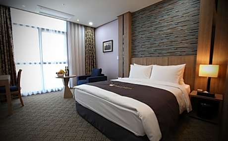 Plus Round Trip Speedboat Transfer - Supreme Deluxe Garden View