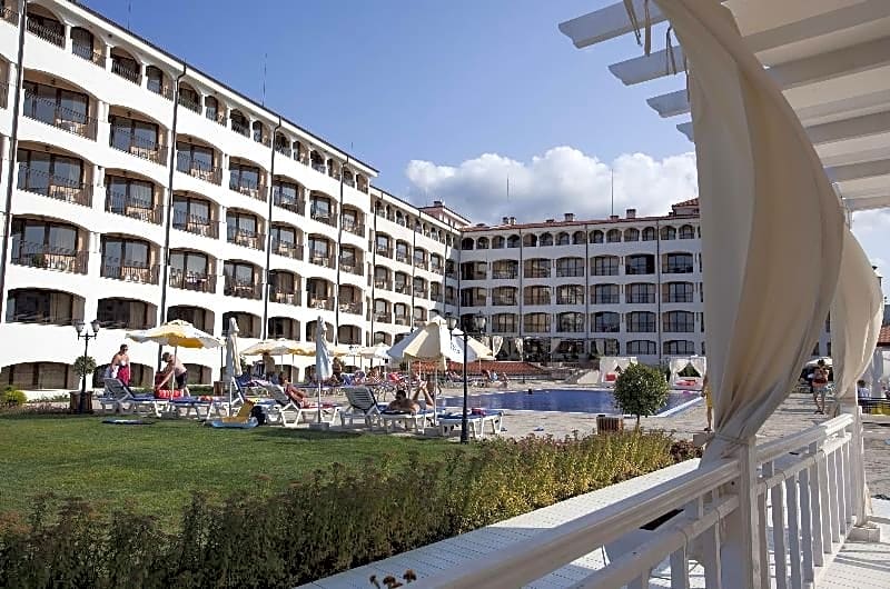 Regina Mare Apartments