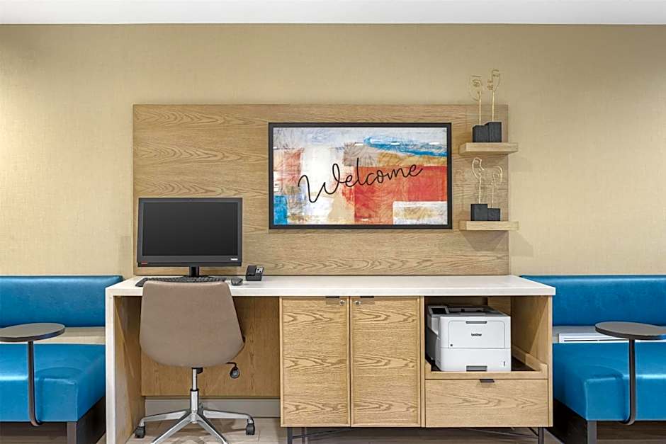 Sonesta ES Suites Portland Vancouver 41st