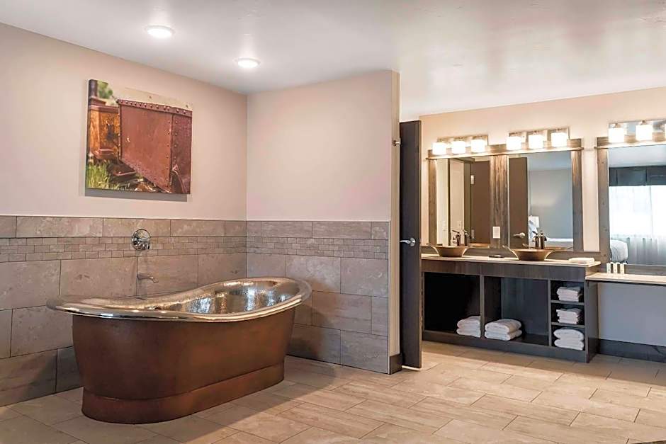 Copper King Convention Center, an Ascend Collection Hotel