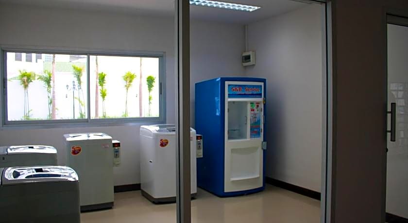 Baanbudsarin Apartment