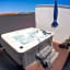 Nueva suite jacuzzi relax beach & mountain