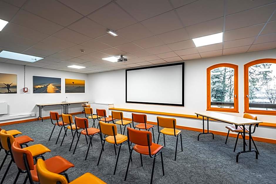 Hotel Base Camp Lodge - Albertville