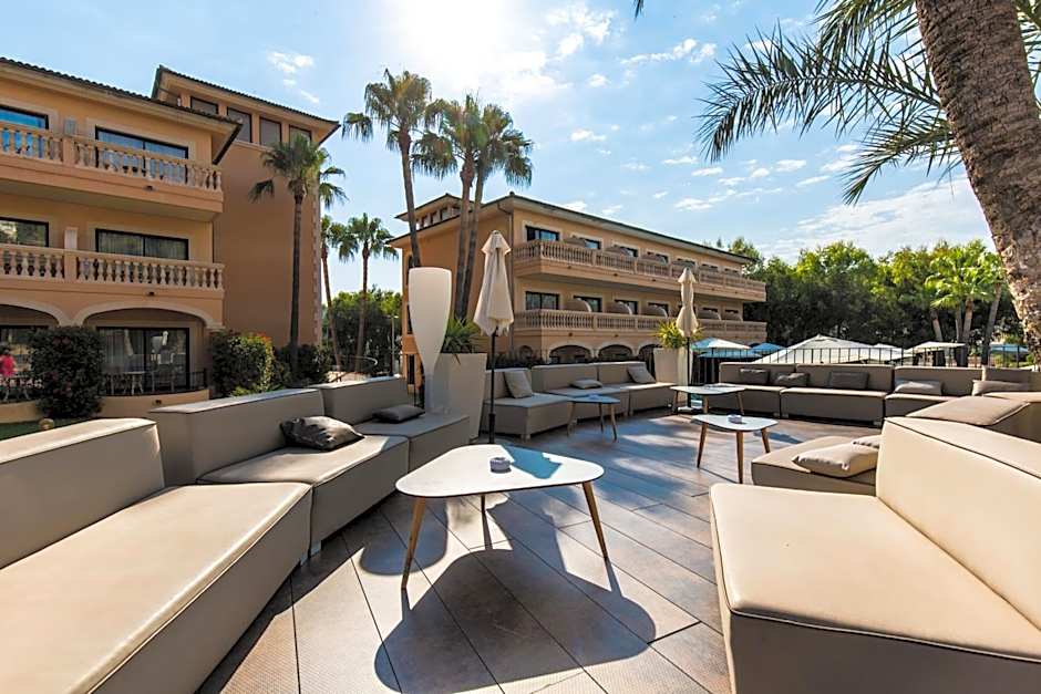 Mon Port Hotel & Spa