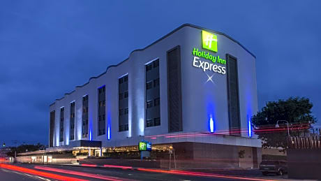 Holiday Inn Express Mexico - Toreo By IHG