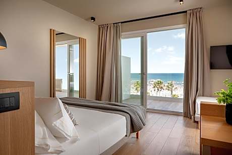 Quadruple Room with Sea View