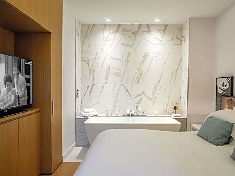 Junior Suite Room