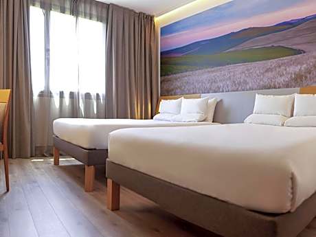 Superior Double Room with Two Double Beds