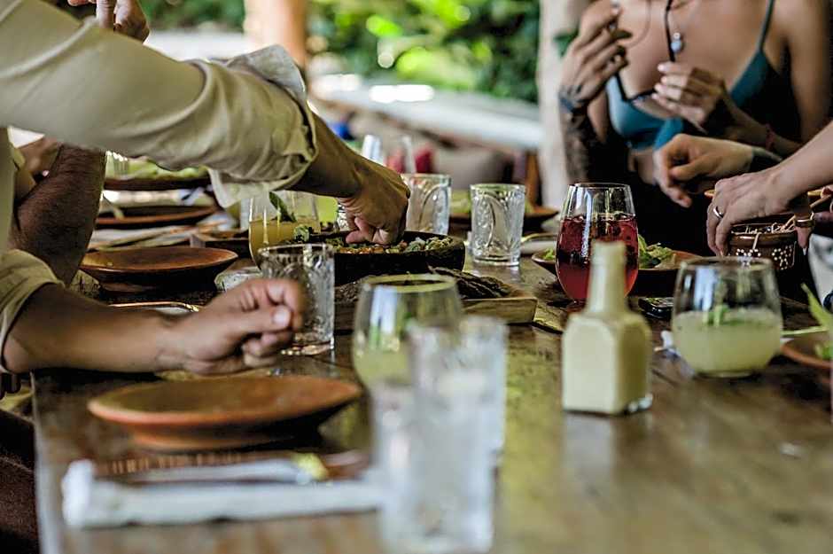 Wakax Hacienda - Cenote & Boutique Hotel