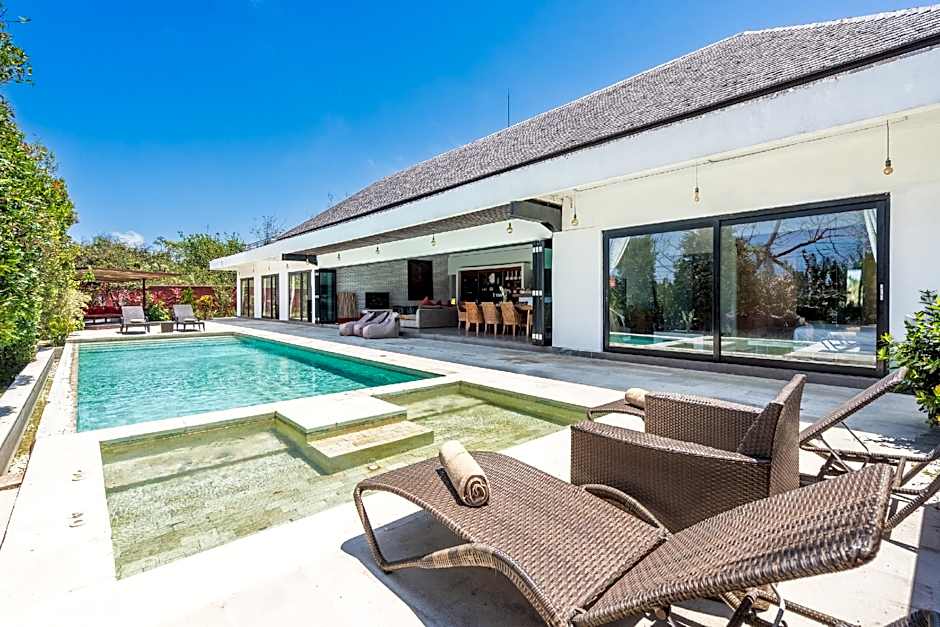 Boutique Villa Doretanth – Ungasan, CO