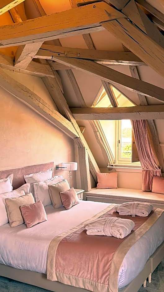 Abbaye De Villeneuve