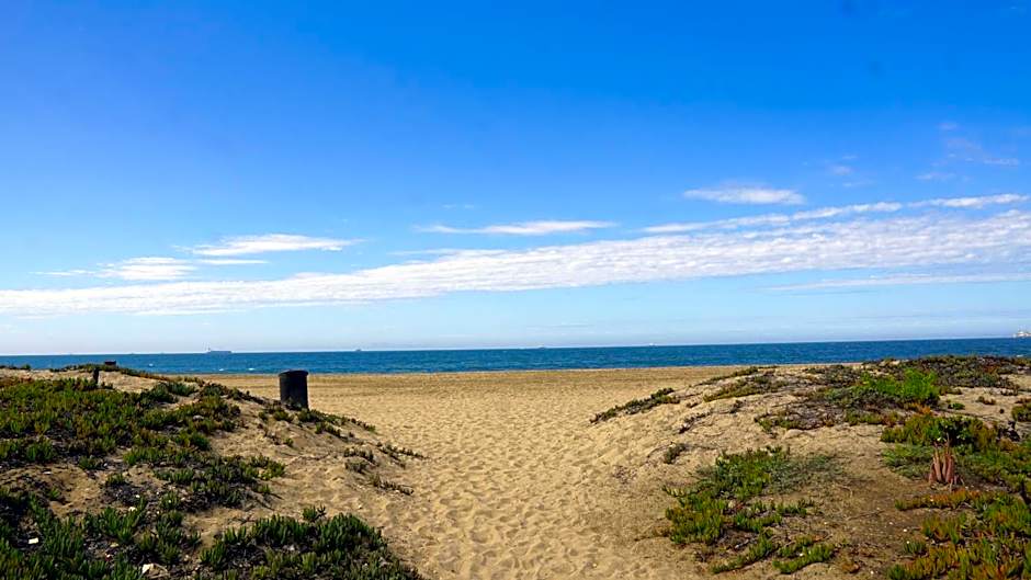 Ocean Surf Inn & Suites