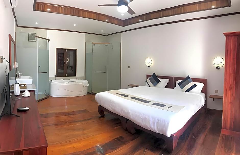 wisdom mystery hotel