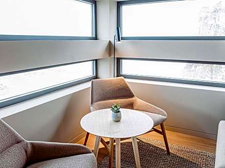 Privilege King Room with View