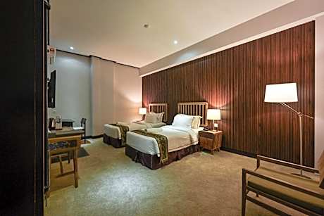 Standard Twin Room - no window