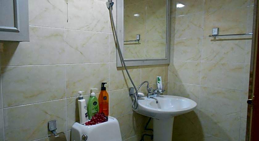 Happiness Full Hanok Guesthouse Jeonju